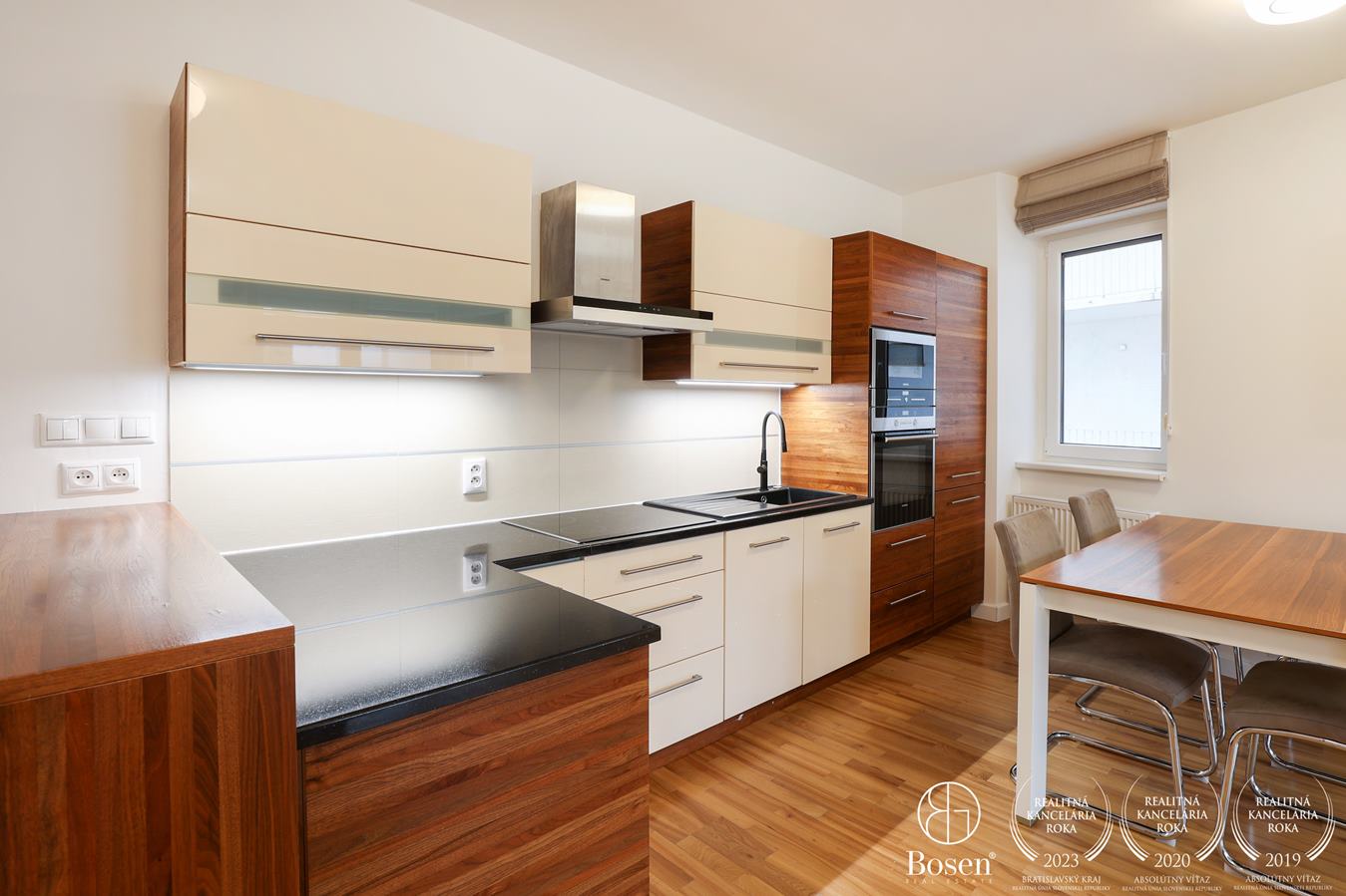 4-izb byt s terasou a parkovacím státim, Chrenová