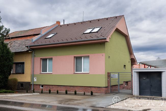 RD s bazénom na golfovom ihrisku Red Oak Nitra