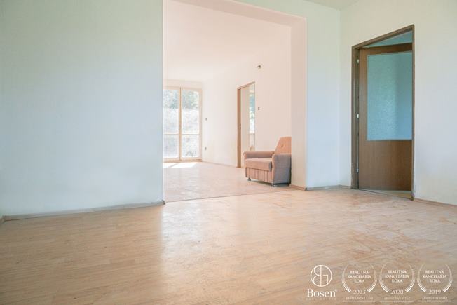 RD so 14á pozemkom v tichej oblasti Malá Dolina